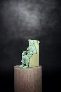 Emperor Tarot Figure Sculpt 200x300